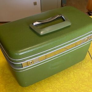 Vintage Samsonite Silhouette Green Hardcase